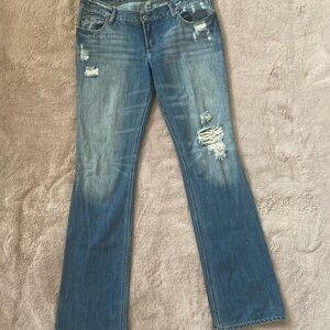 Hollister Distressed Low Rise Jean Women's 9 Long Bootcut Medium Wash 90's